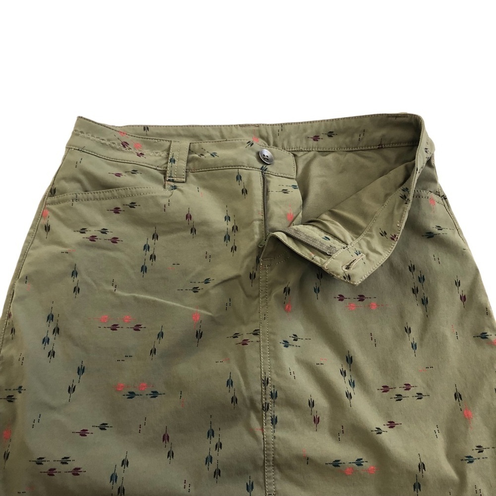 Eddie Bauer Adventurer 2.0 Skirt Olive Green‎ Arrow Print Size 2 - Picture 6 of 9